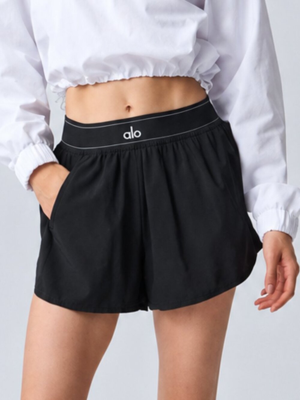 ALO Yoga🧗‍♀️Match Point Short Black NWT,Minimalist Casual Style